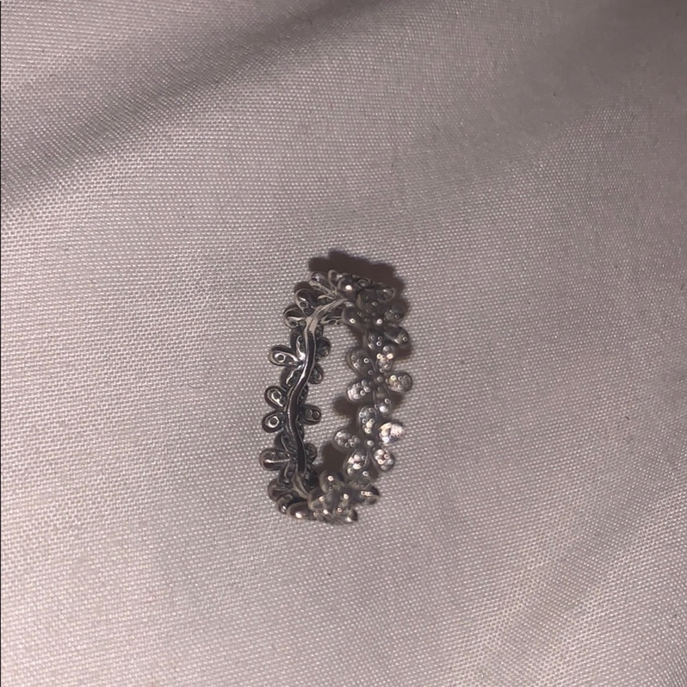 pandora ring